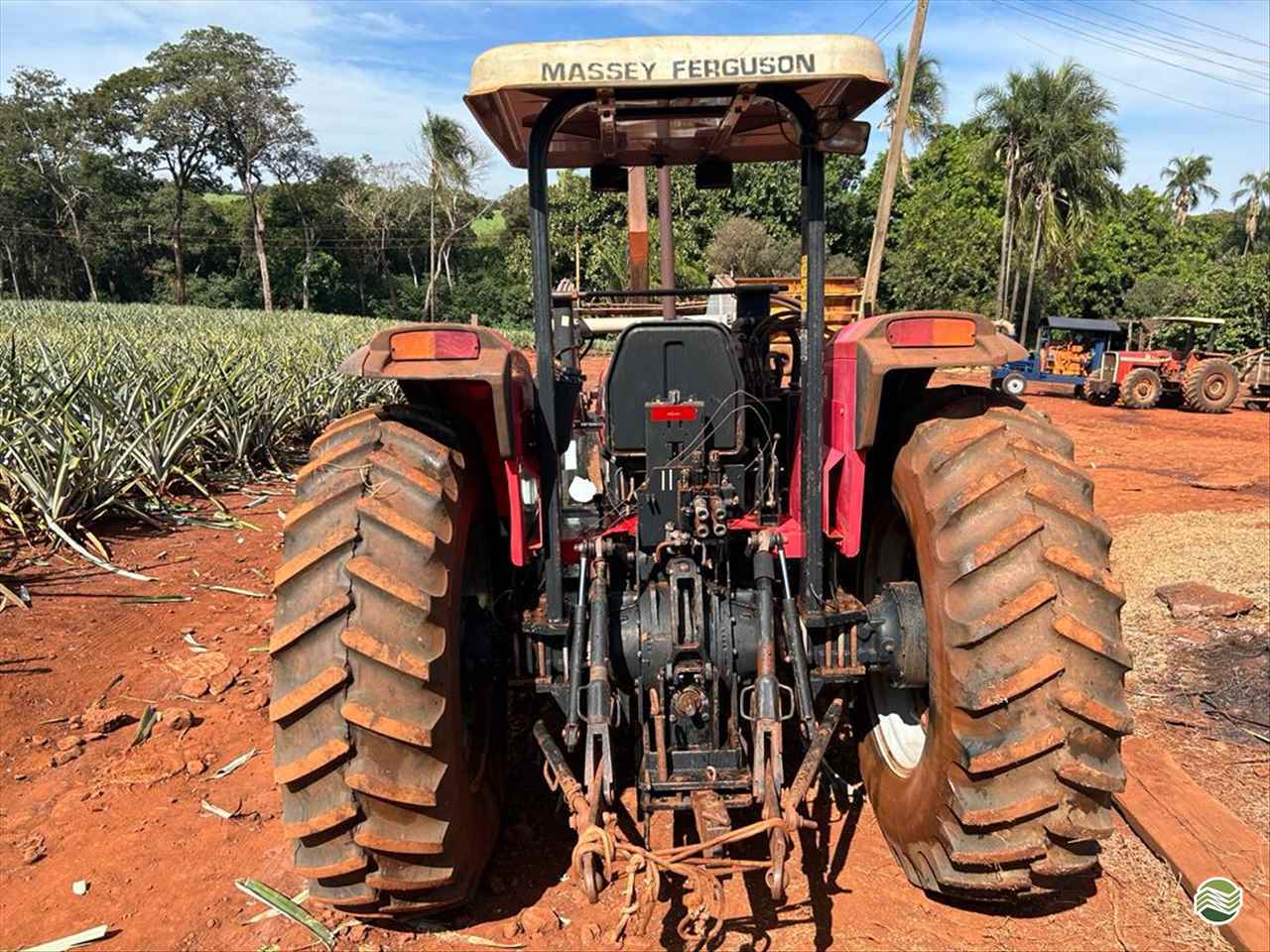 TRATOR MASSEY FERGUSON MF 292 Tração 4x4 Luizinho Tratores ITUVERAVA SÃO PAULO SP